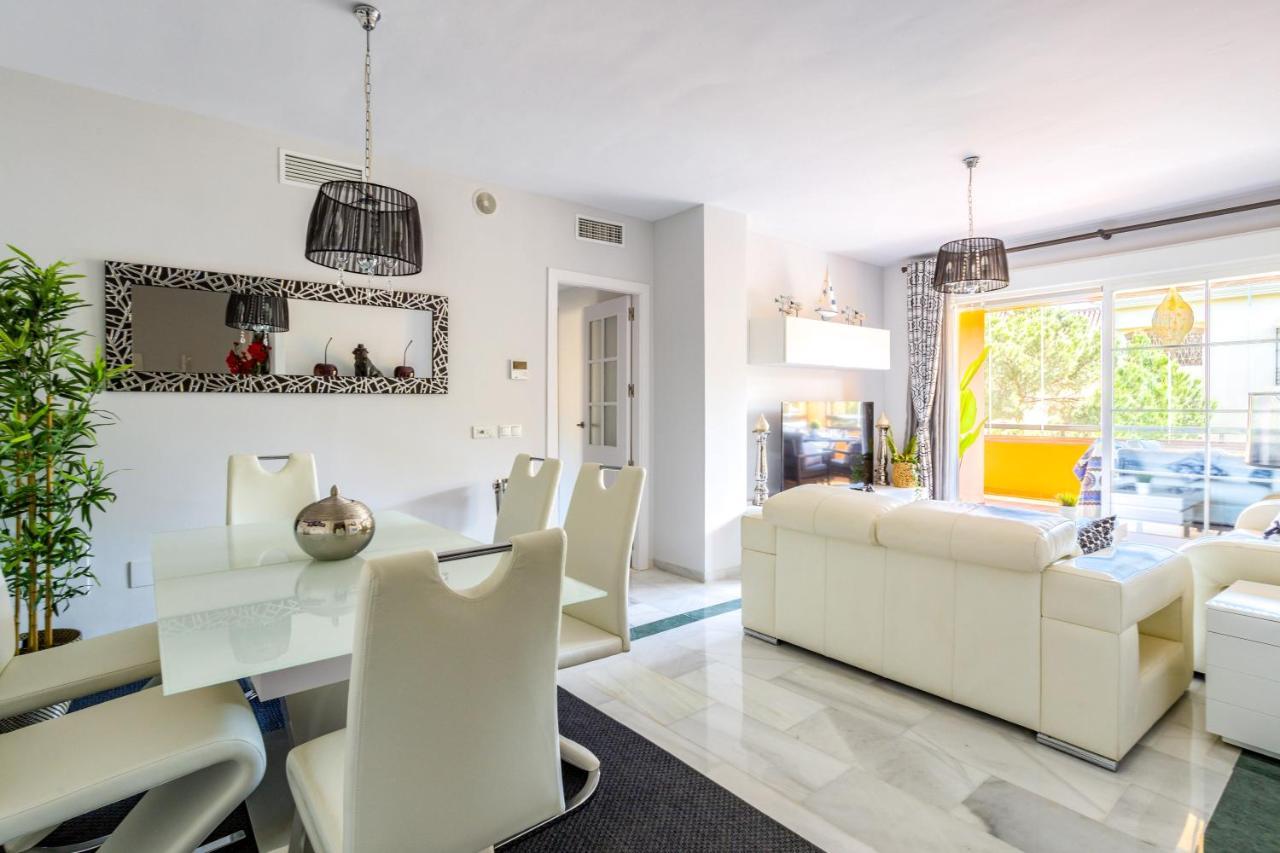 Oleholidays Genova Junto A Marriot Apartamento Marbella